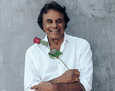 Paramount Presents: Johnny Mathis – The Voice Of Romance Tour